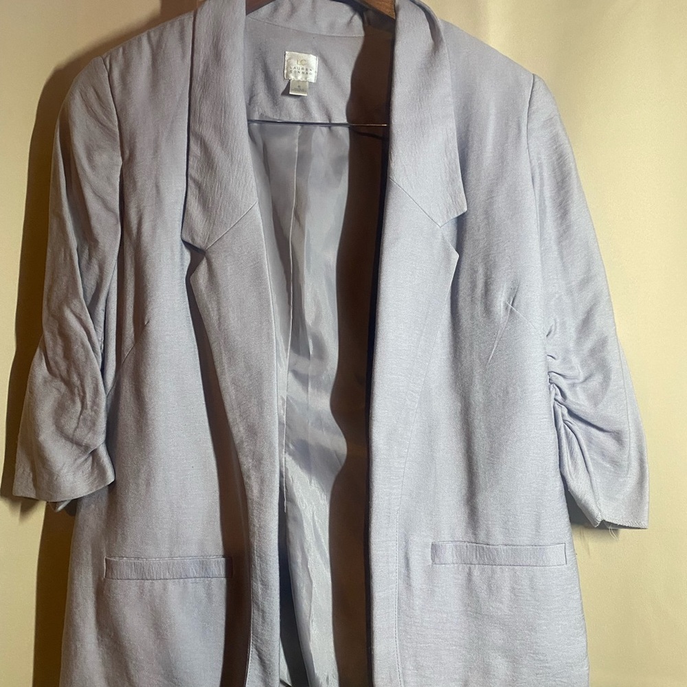 Lauren Conrad chic blazer